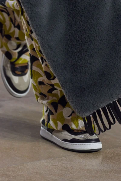 Look 21